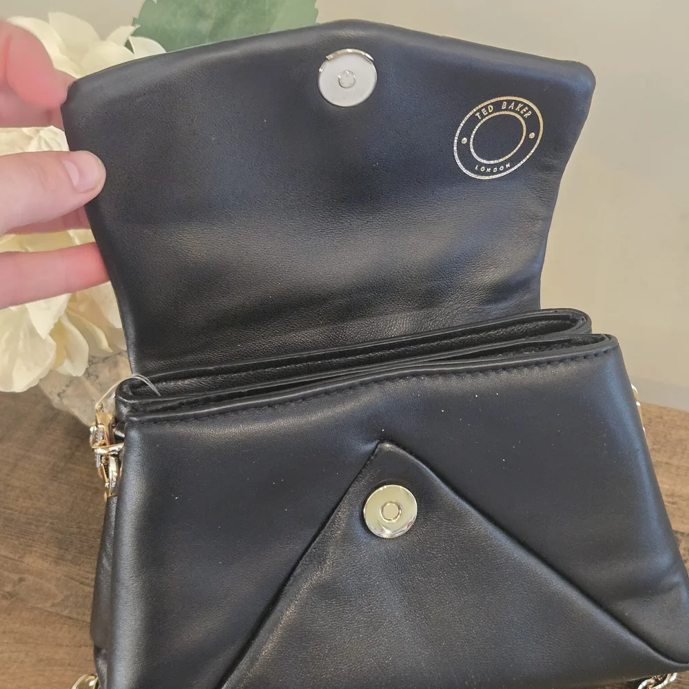 Ted Baker London Poppy, Top Handle Bag,‎ NWOT